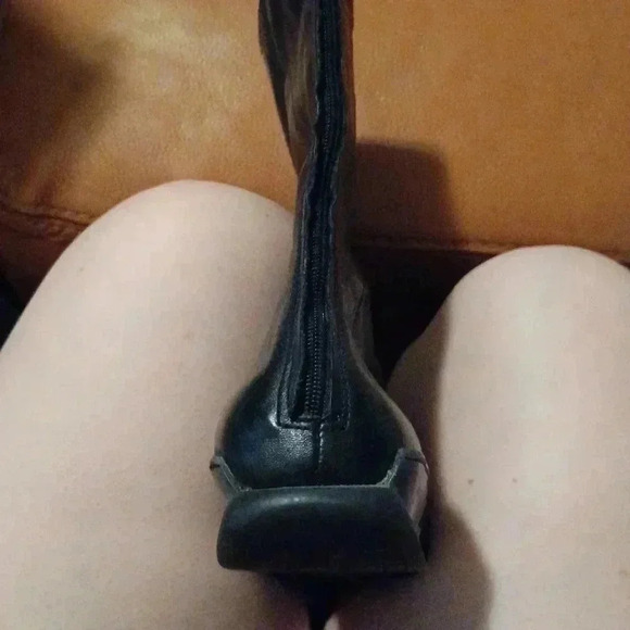 🌹Leather BCBG boots with square front - Picture 5 of 13